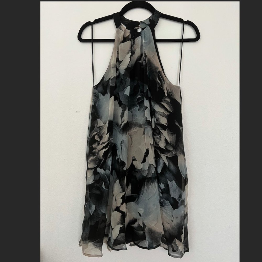 ASTR Cocktail Dress - High-Neck Blue/Black Floral
